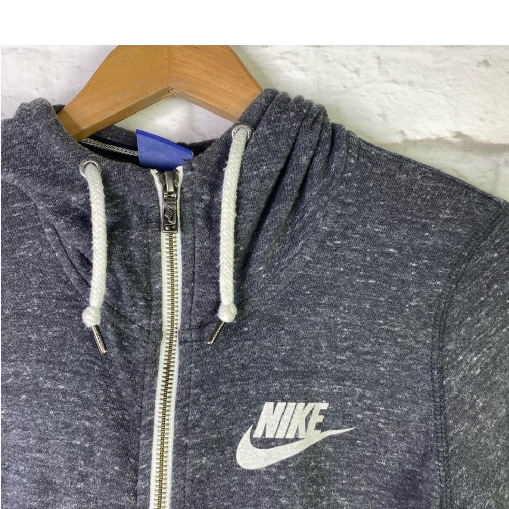 🖤Nike Grey Zip Up Hoodie
